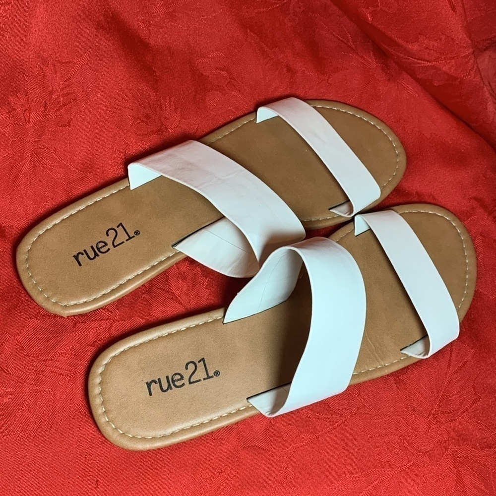 Summer Sandals Two pairs fit like women’s size 8 white slip on, beige buckle up - Picture 3 of 10
